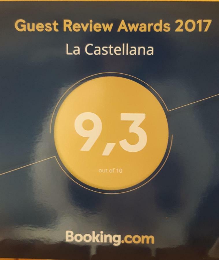 La Castellana Lägenhet Salerno Exteriör bild